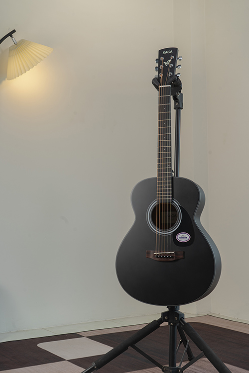 dan guitar saga gs600 size 3 4 mau den