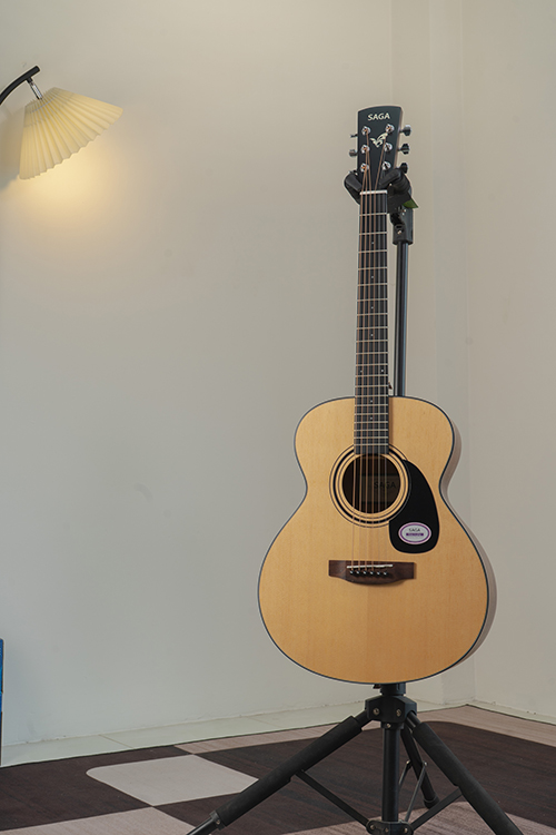 dan guitar saga gs600 size 3 4 nho gon