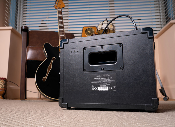 loa guitar dien blackstar id core v4 stereo 10