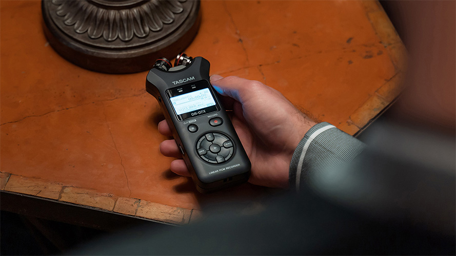 tascam dr 07x may ghi am nho gon