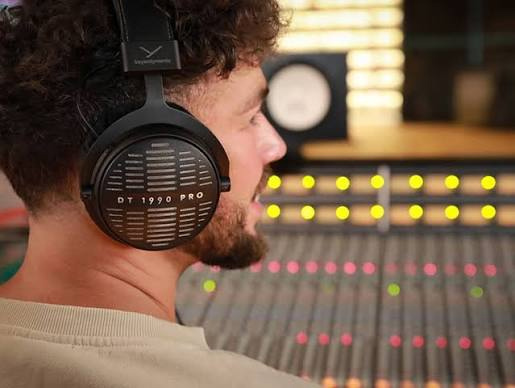 beyerdynamic dt 1990 pro mkii ung dung studio chuyen nghiep
