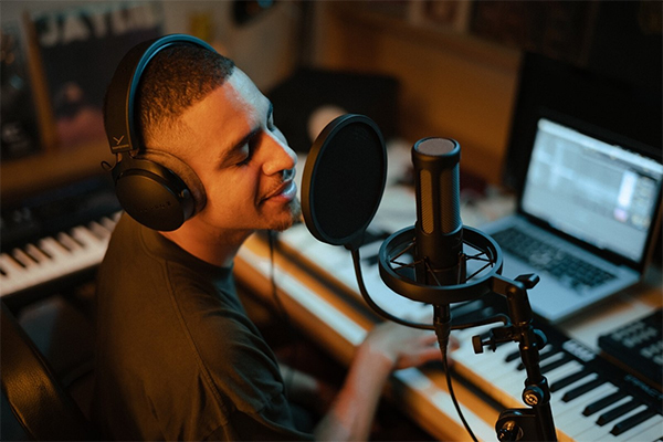 thu am vocal voi micro beyerdynamic m 90 pro x