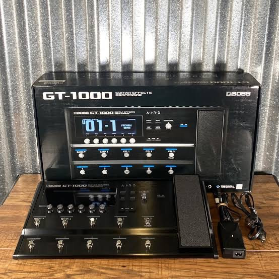 anh thuc te boss gt 1000 multi effects guitar