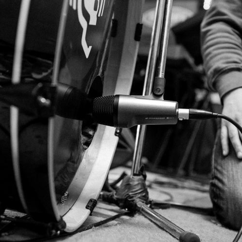 ung dung micro sennheiser e 602 ii thu trong kick bass