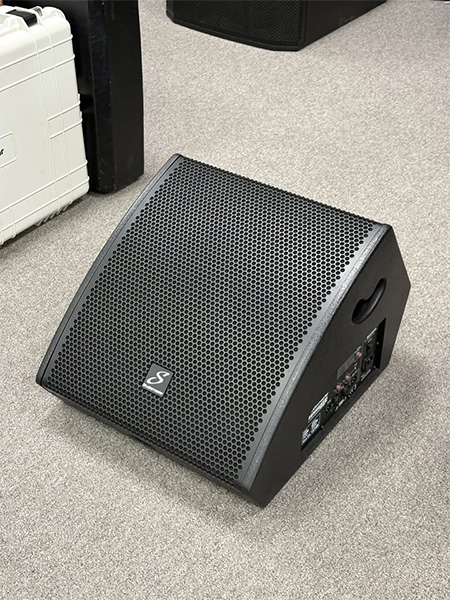 loa kiem am studiomaster sense 15a+ anh thuc te 2