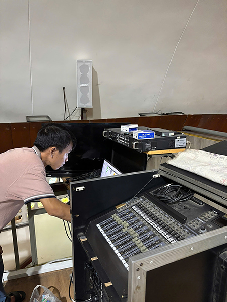 loa bose 402 seri v cho ca doan