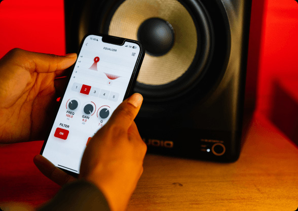 chinh eq qua app tren loa m audio forty sixty