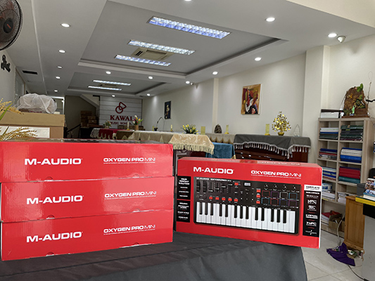 midi controller m audio oxygen pro mini 32 phim
