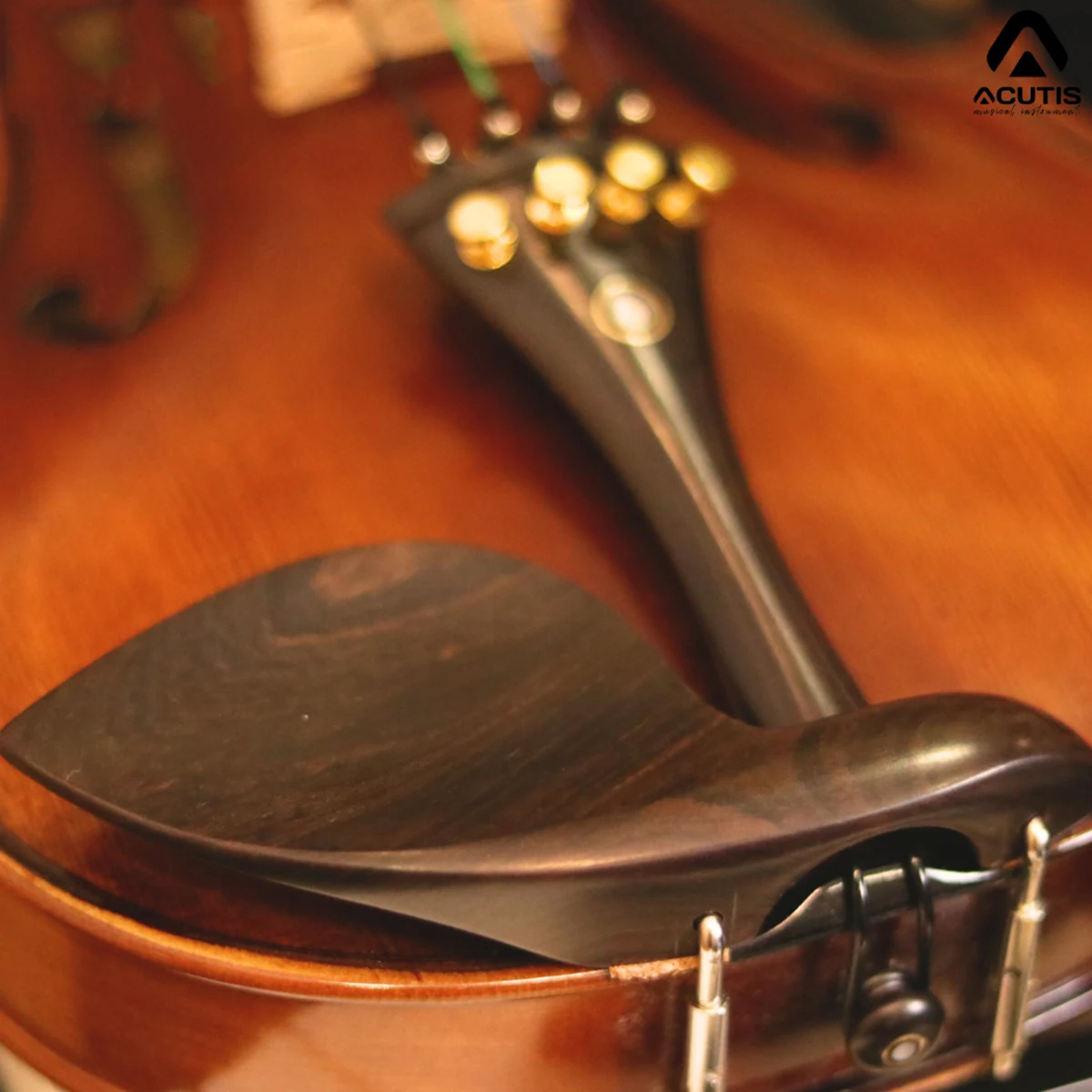 violin-acutis-AHV4401-goi