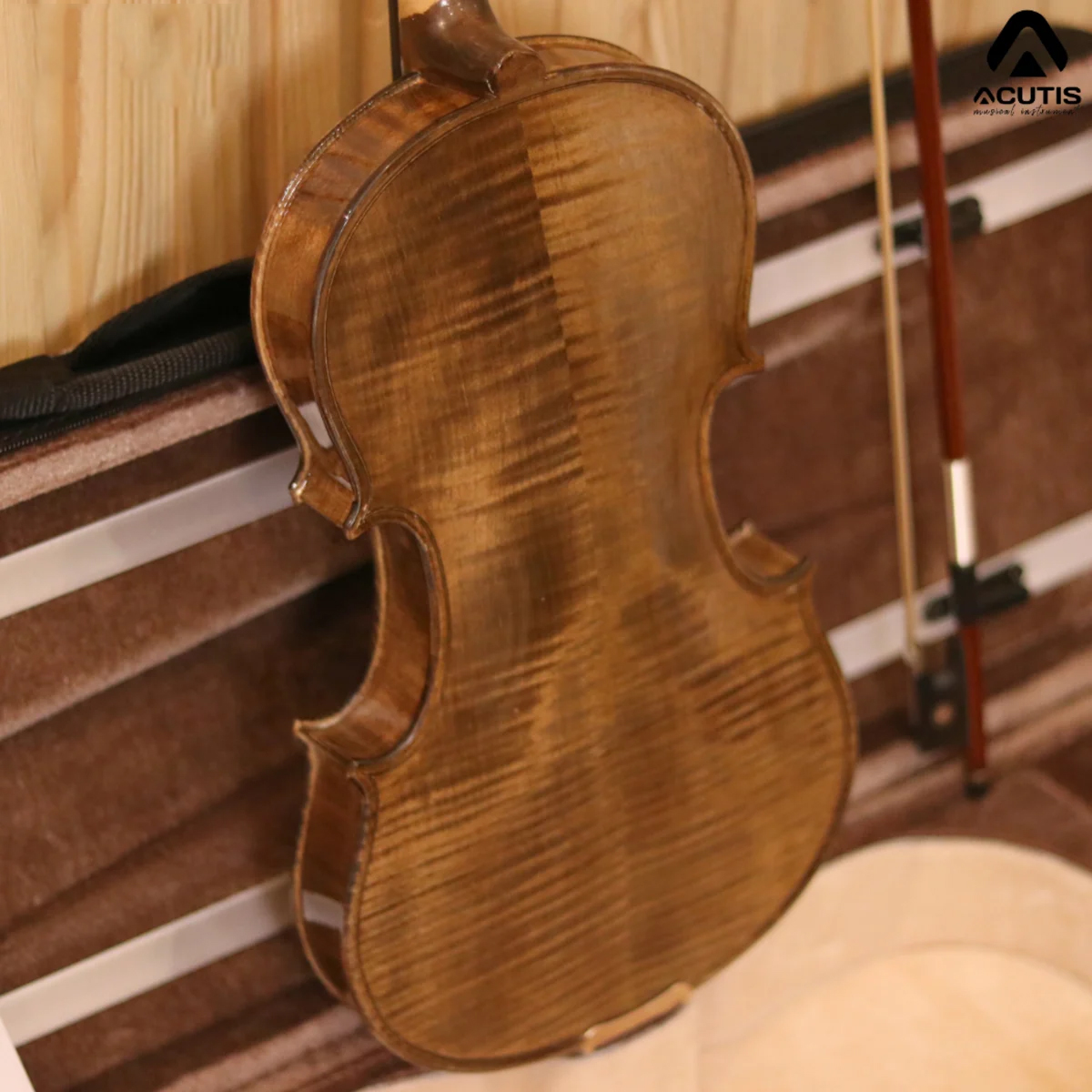 violin-acutis-AVF100-mat-lung-hong