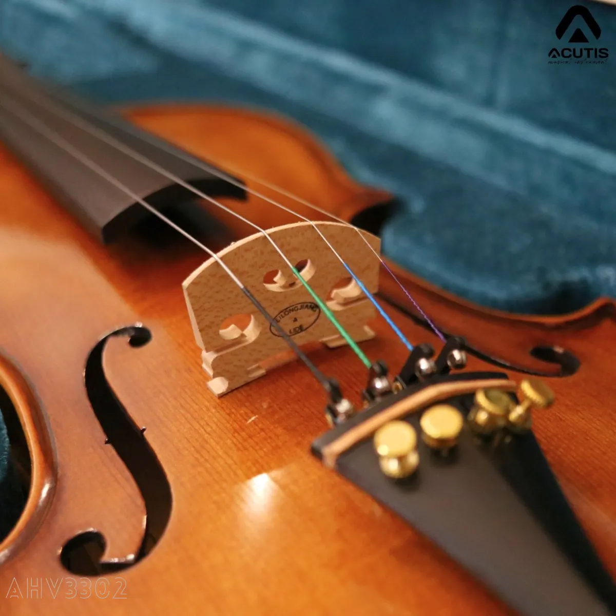 violin-acutis-ahv3302-action
