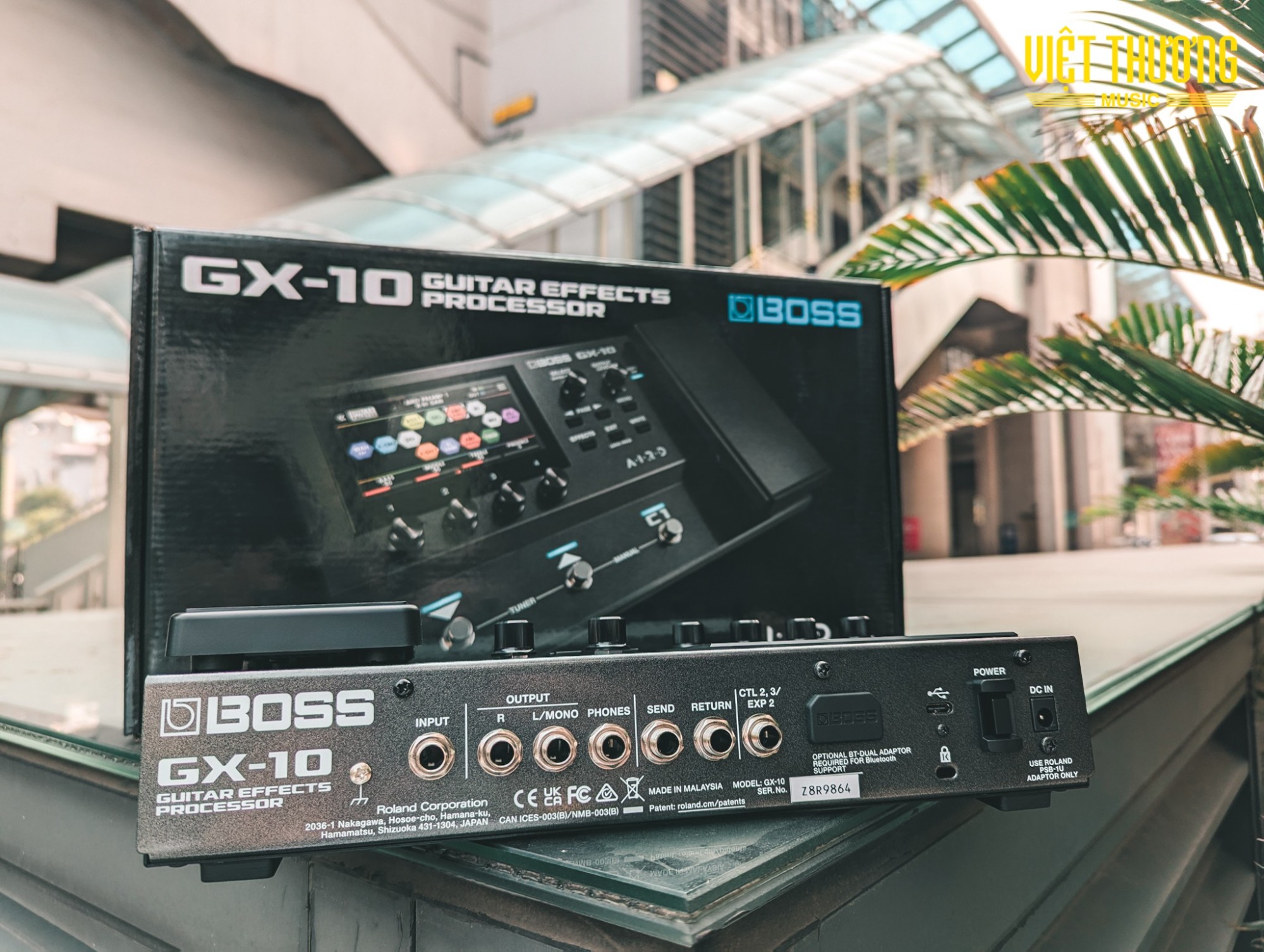 Pho-guitar-BOSS-GX10-1