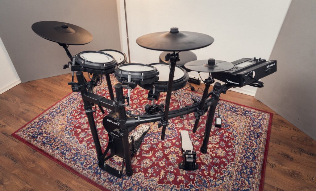 02 Roland TD313 Full Kit-1024x620