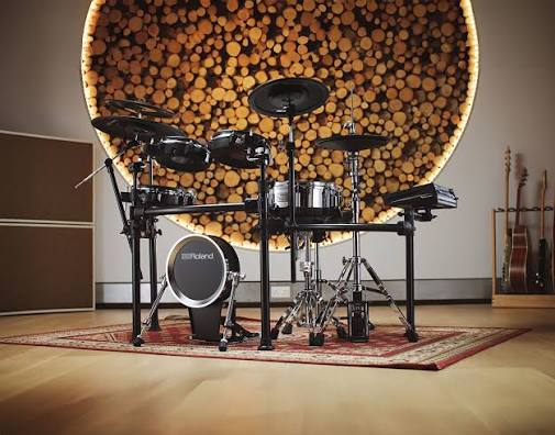 trong-dien-tu-roland-td713-anh-that