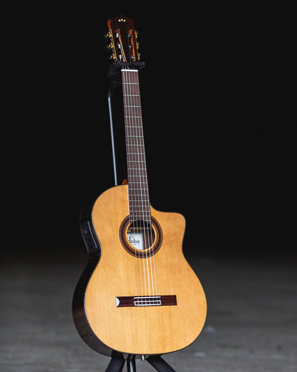 guitar-cordoba-c7cecd-6