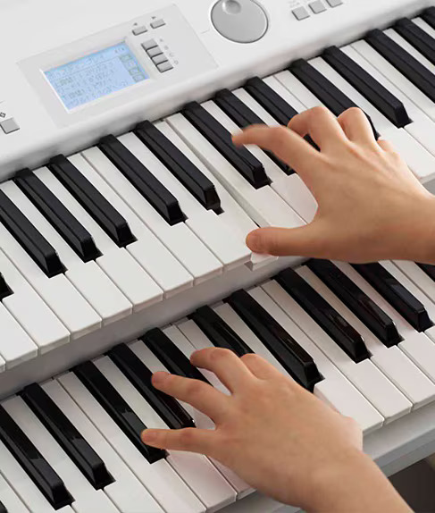 ban-phim-organ-yamaha-elb-02