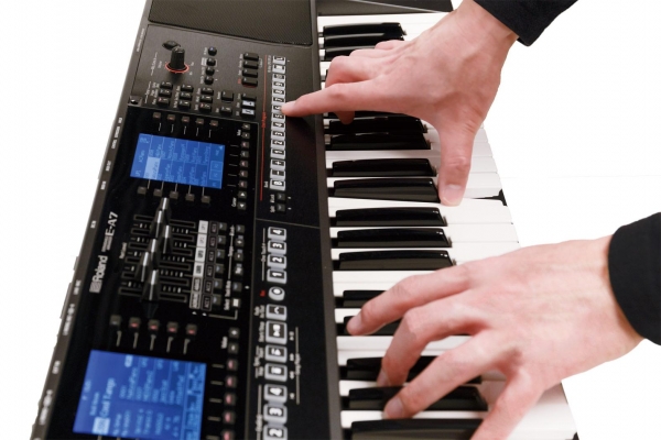 roland-e-a7-8d3629bd