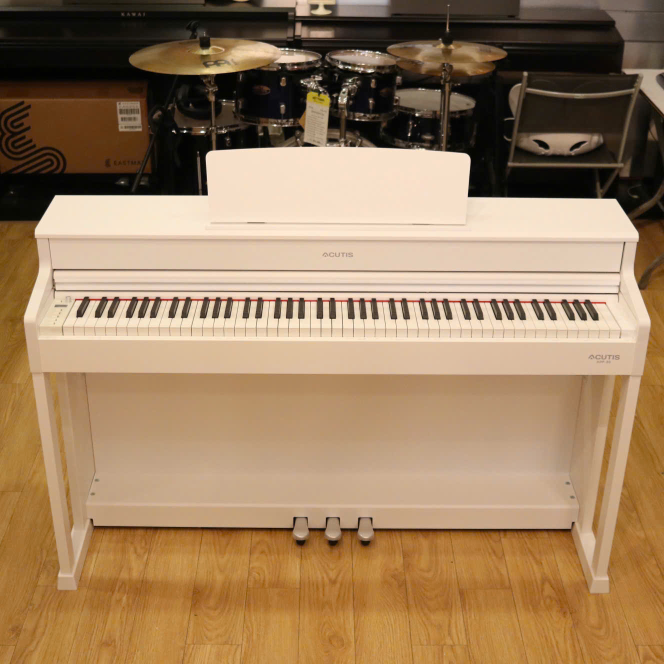 Piano-dien-acutis-adp80-6