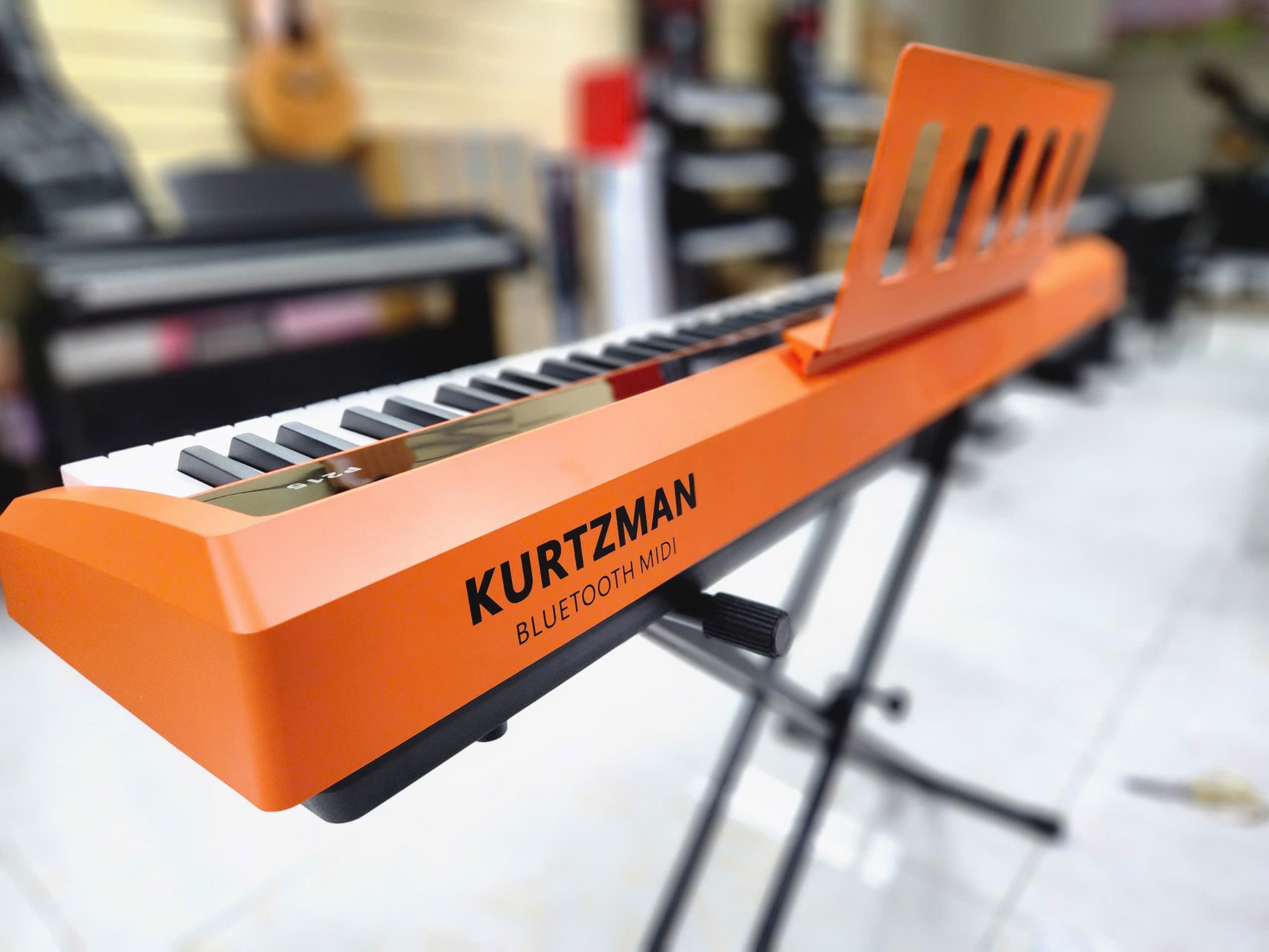 Piano Kurtzman P215