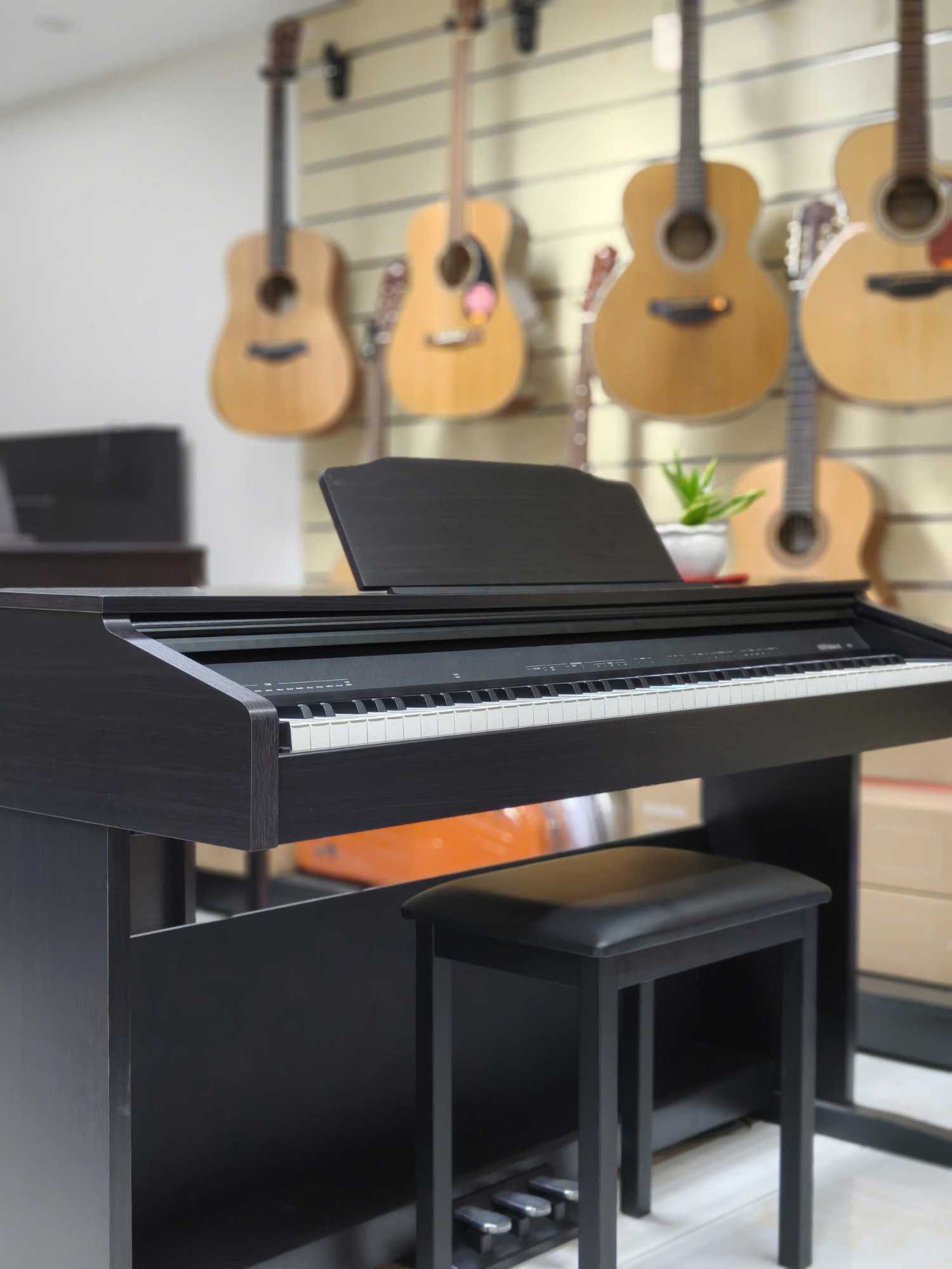 Piano điện Roland RP-30