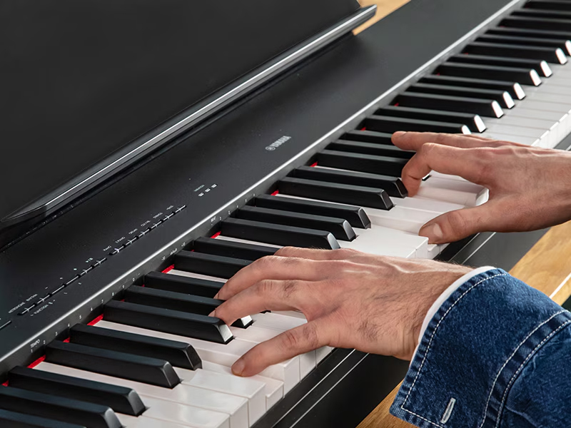 piano-yamaha-p225-11