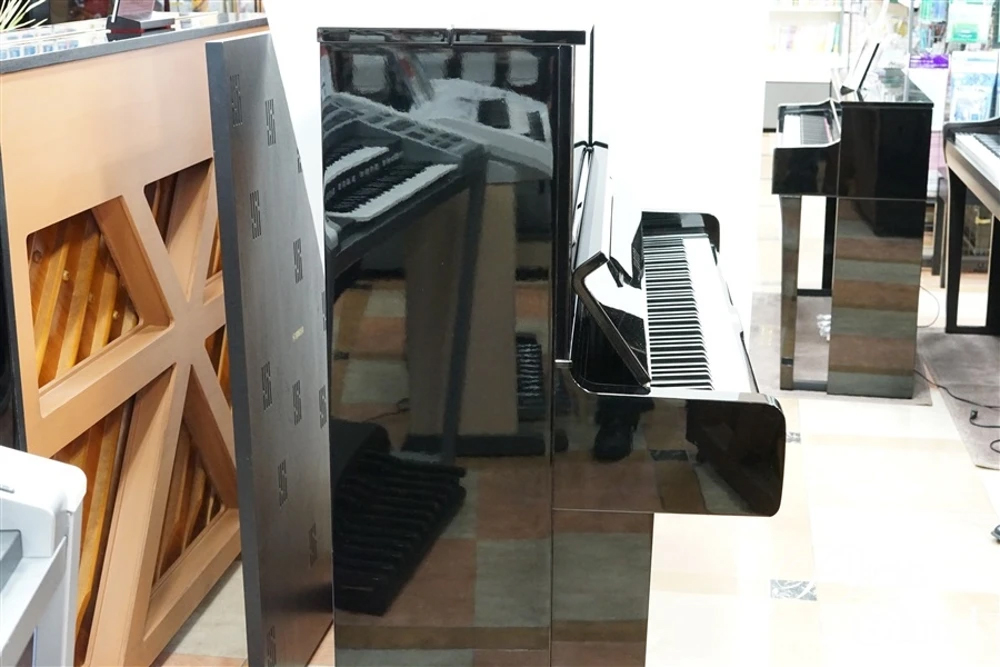 piano-yamaha-u2A-mat-hong